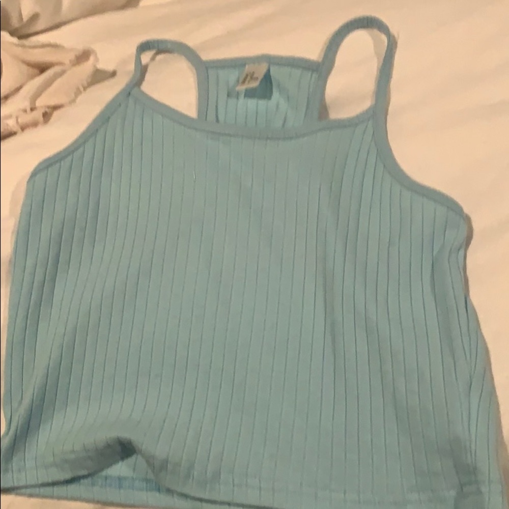 A razorback blue tank top